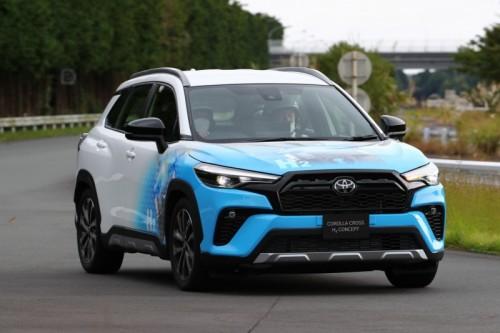 Toyota maakt prototype Corolla Cross H2